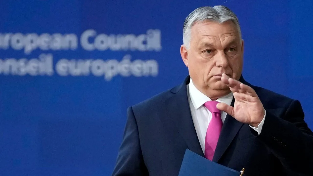 Премьер Венгрии Орбан не согласился с решением ЕС начать переговоры о членстве Украины