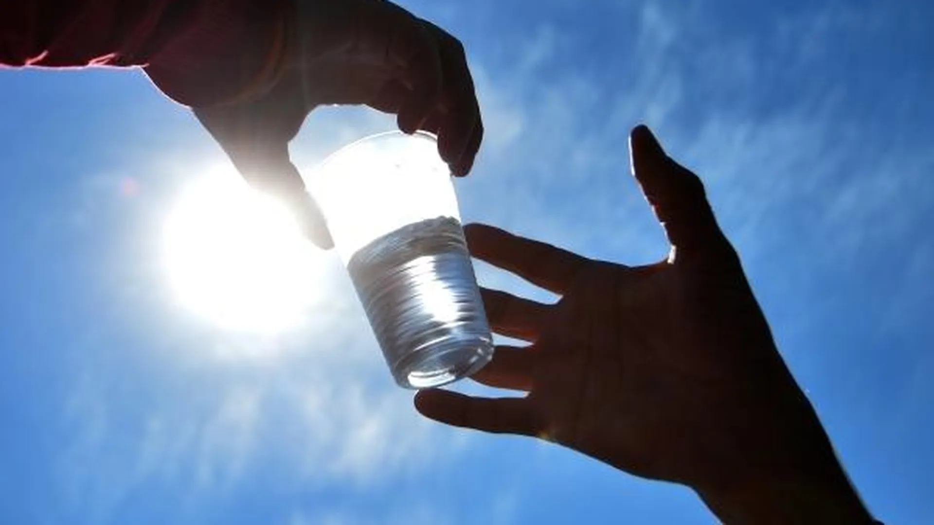 Диетолог рассказала, сколько воды необходимо пить человеку ежедневно