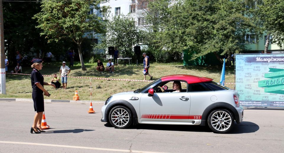 Десять коломчанок приняли участие в конкурсе «Автоледи-2024»