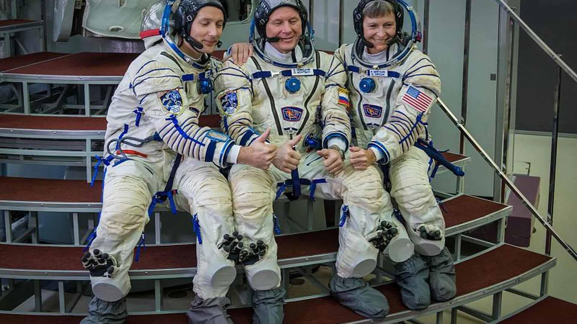 Космонавтов на МКС будут кормить фруктовыми батончиками
