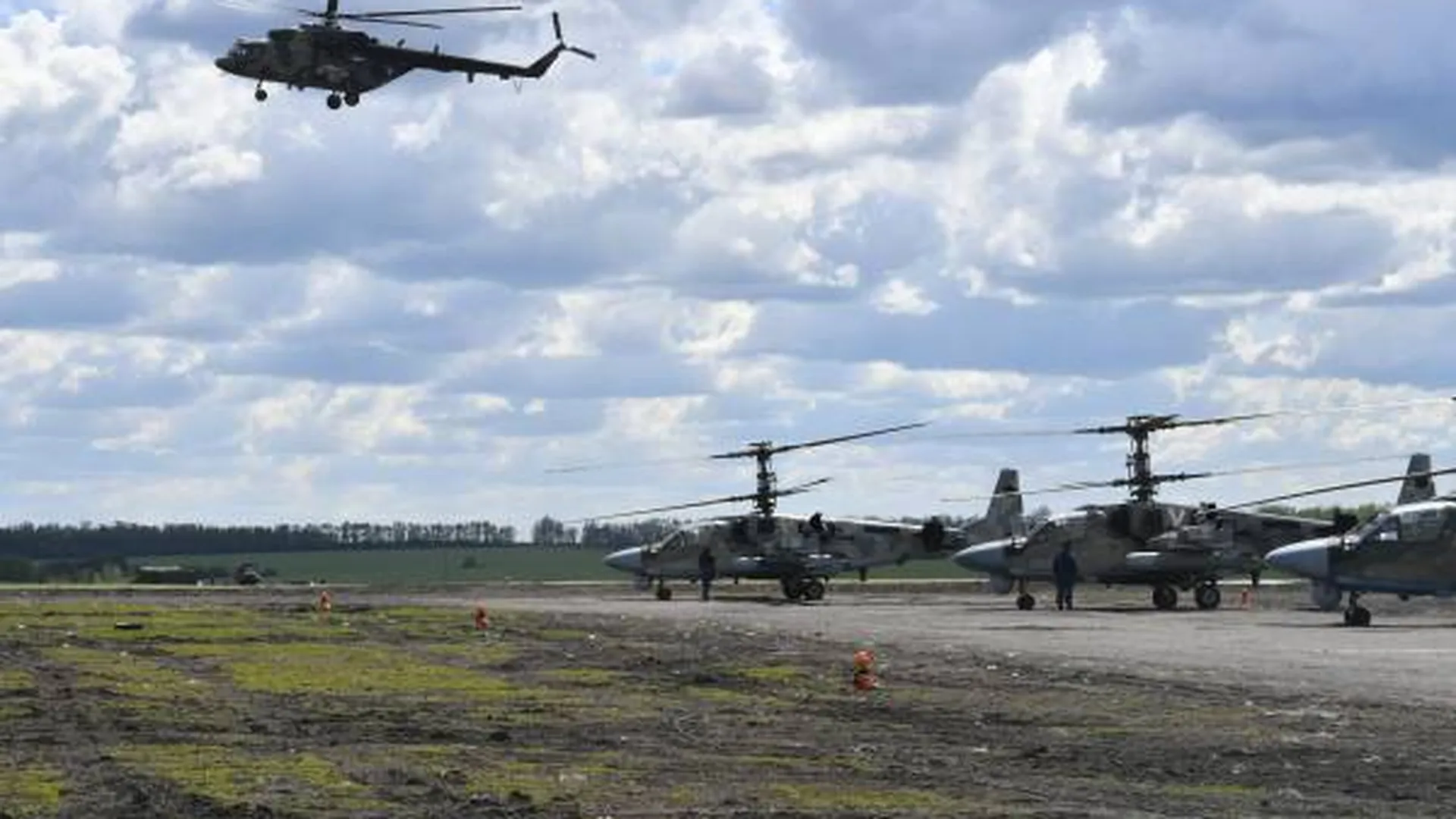 Союзные силы России и ДНР заняли участок трассы у села Каменка