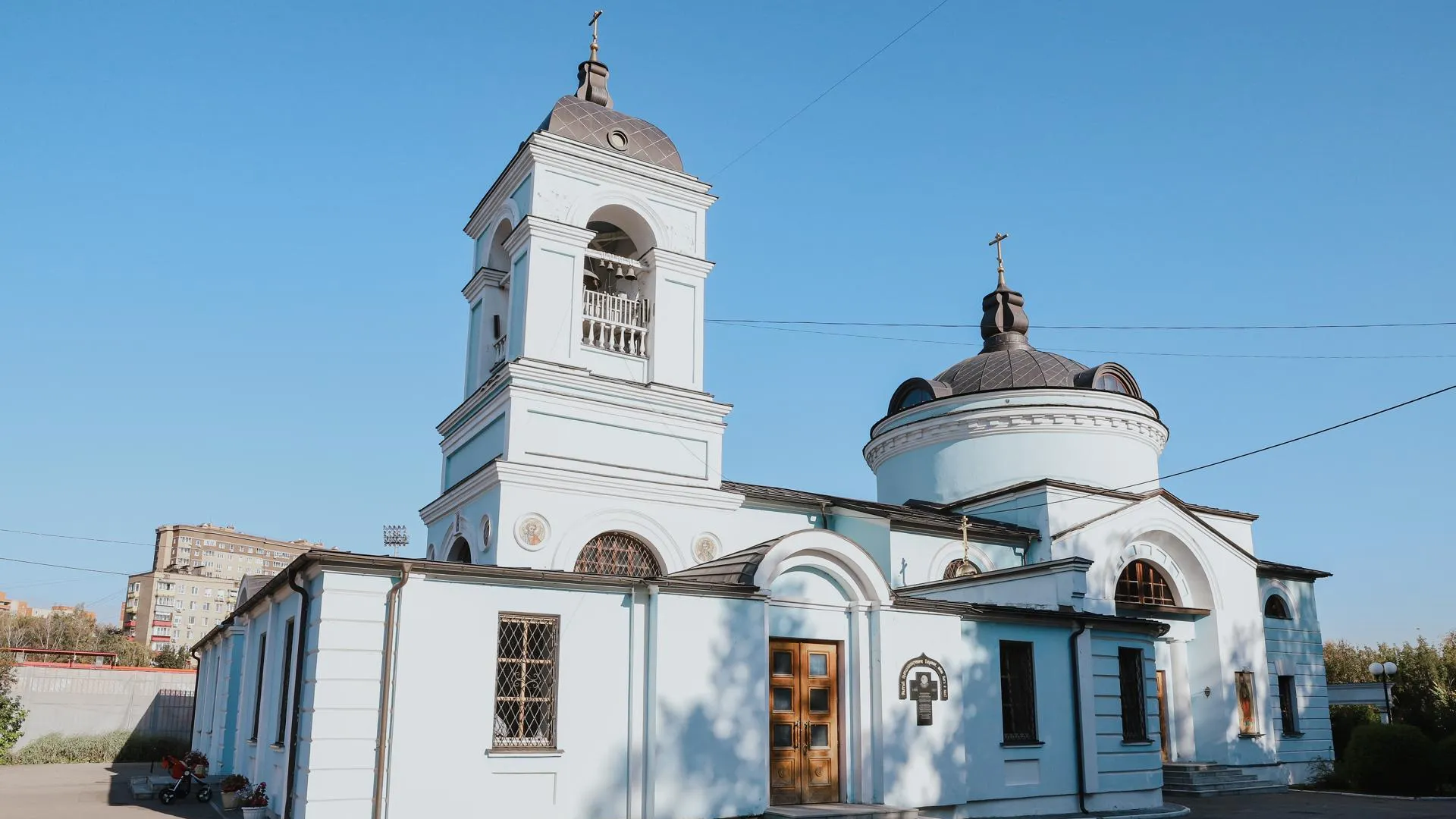 Епископ Сергиево-Посадский и Дмитровский Кирилл освятил новый придел храма в Химках