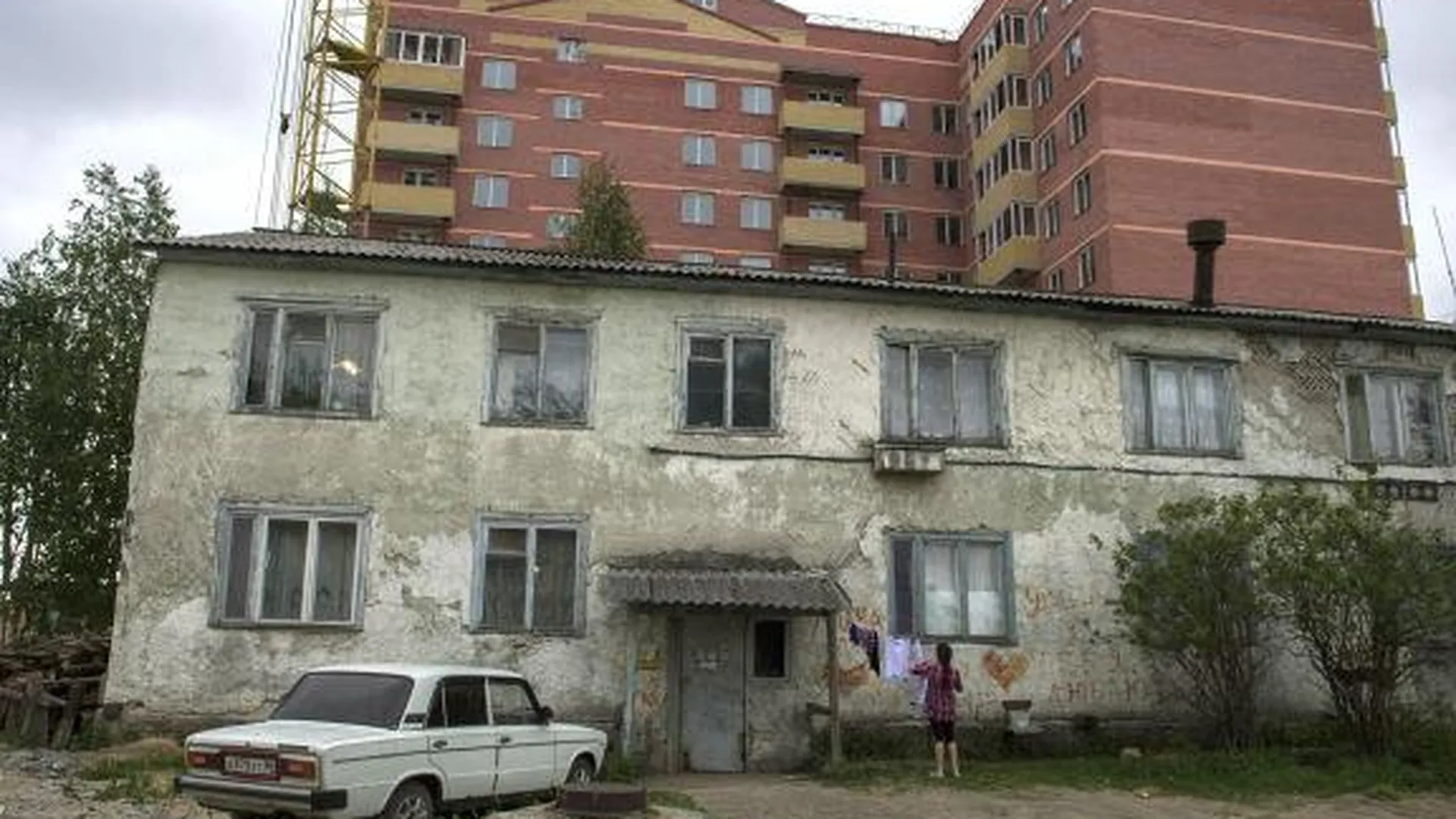 В Рошале до конца года расселят 9 ветхих домов