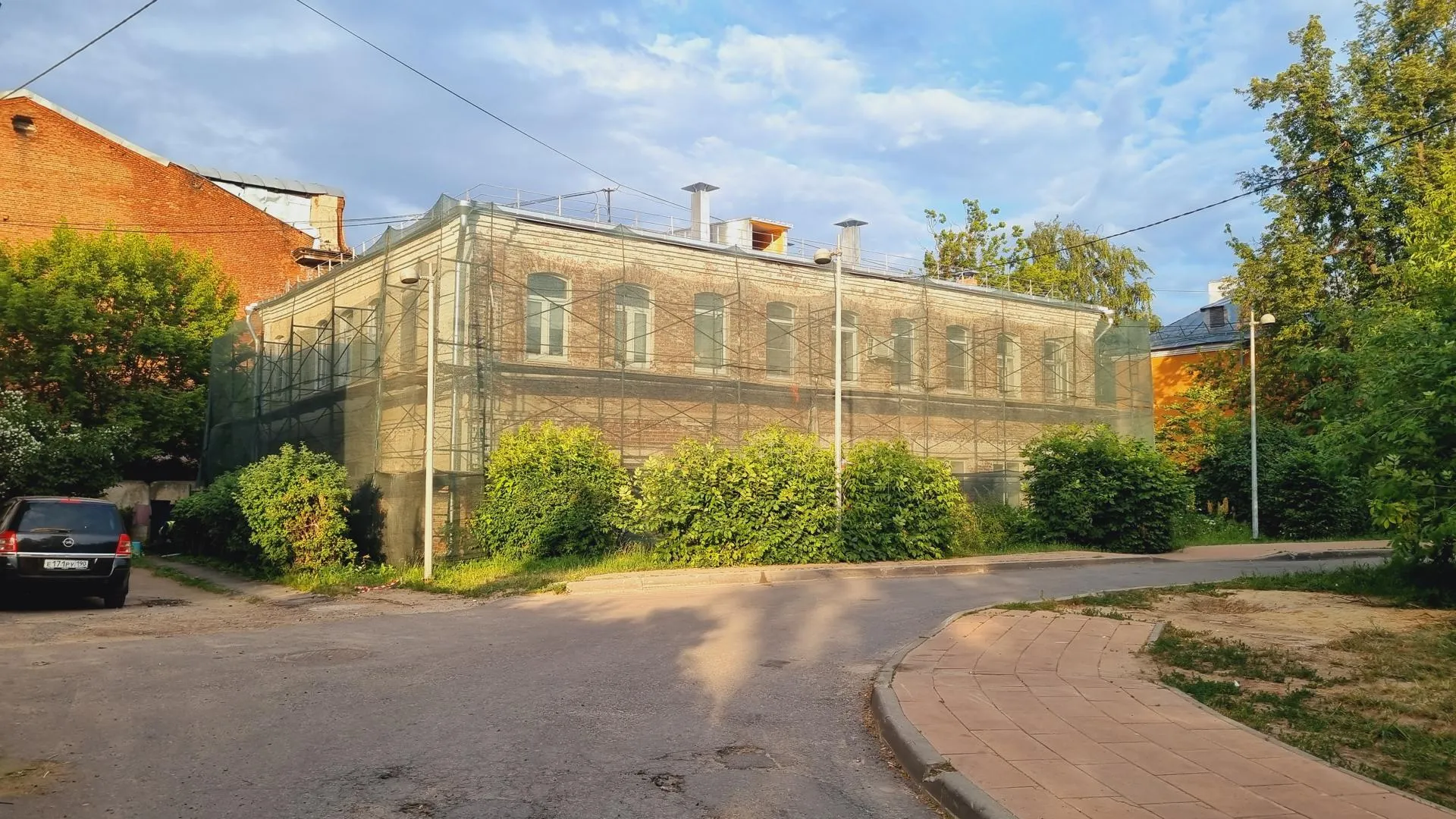 Работы по реставрации дома 1750 года постройки в Ивантеевке завершат осенью