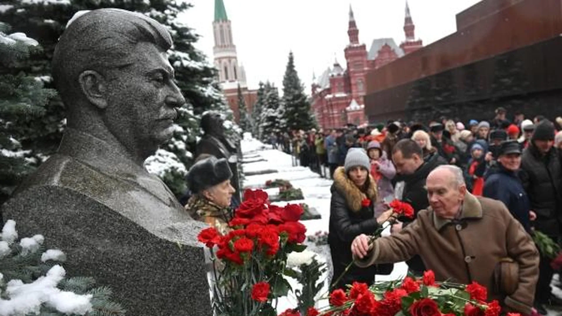 «Коммунисты России» попросили восстановить в Москве Сталинский район