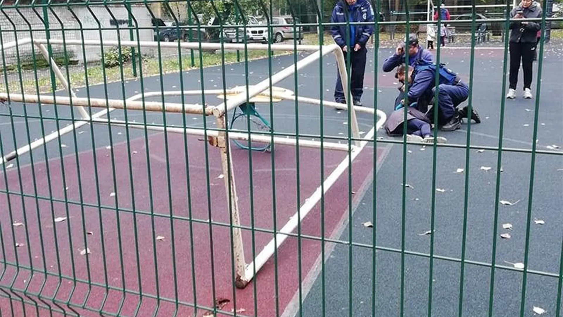 Спортивные площадки проверят в Жуковском после падения футбольных ворот на ребенка