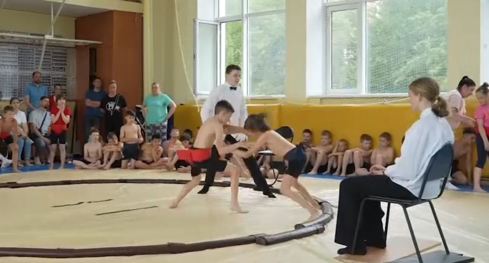 Турнир по сумо в Чехове собрал более 90 спортсменов