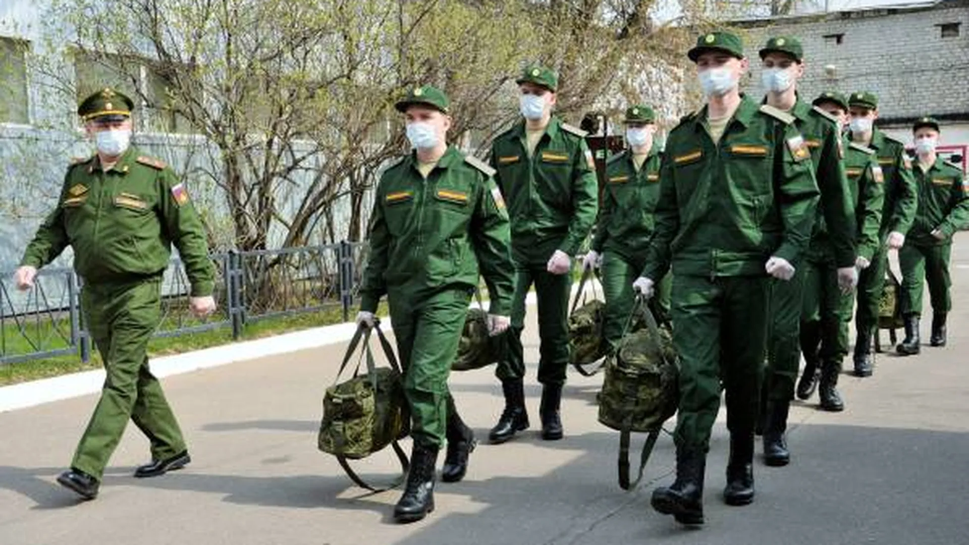 Коллективный иммунитет к коронавирусу сформировался в российской армии