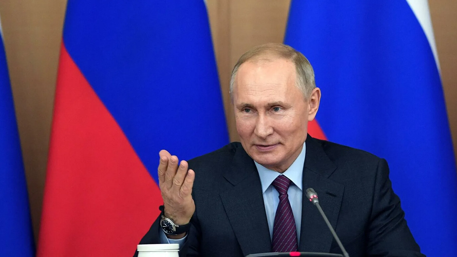 ВС РФ определил Путина ответчиком по иску экс-главы Чувашии