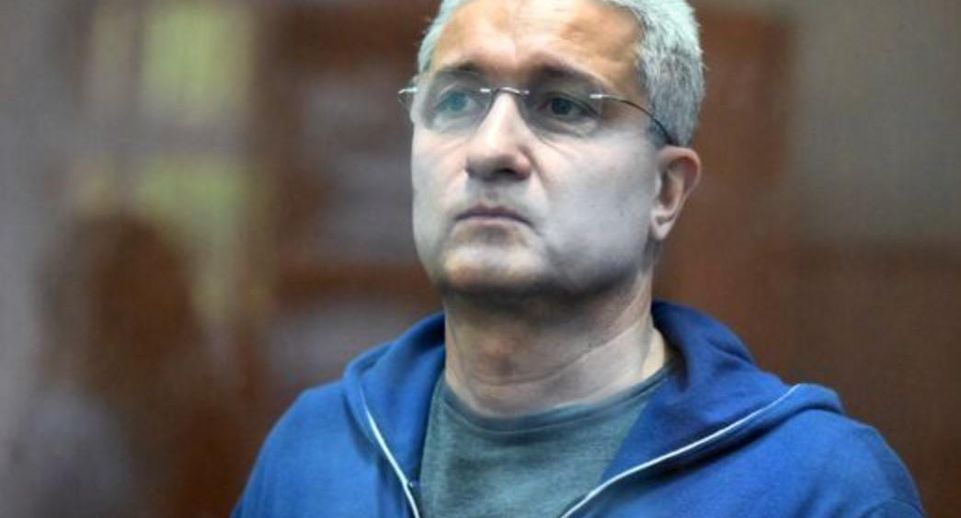 Защита Иванова попросила заменить ему СИЗО на домашний арест