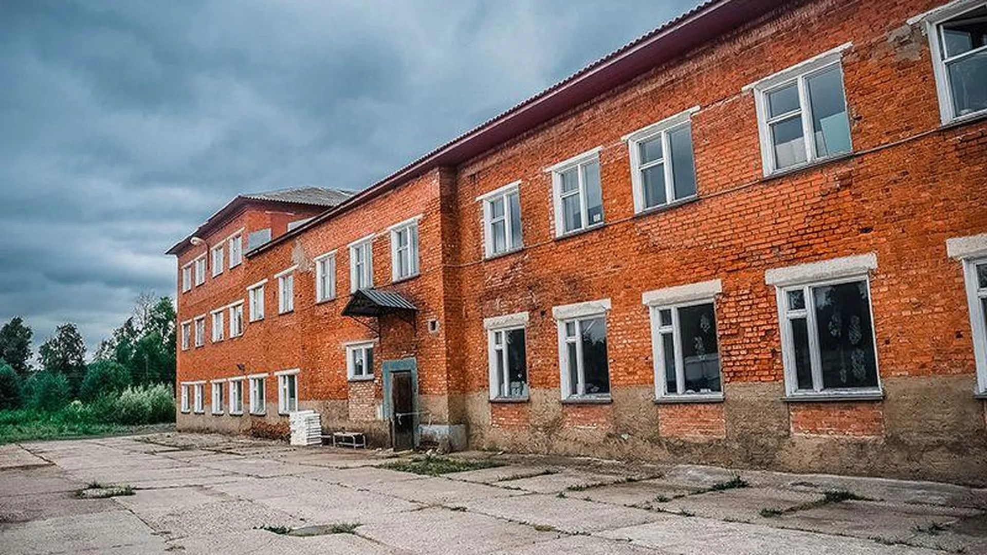 Старинная фабрика металлической игрушки в Астрецово