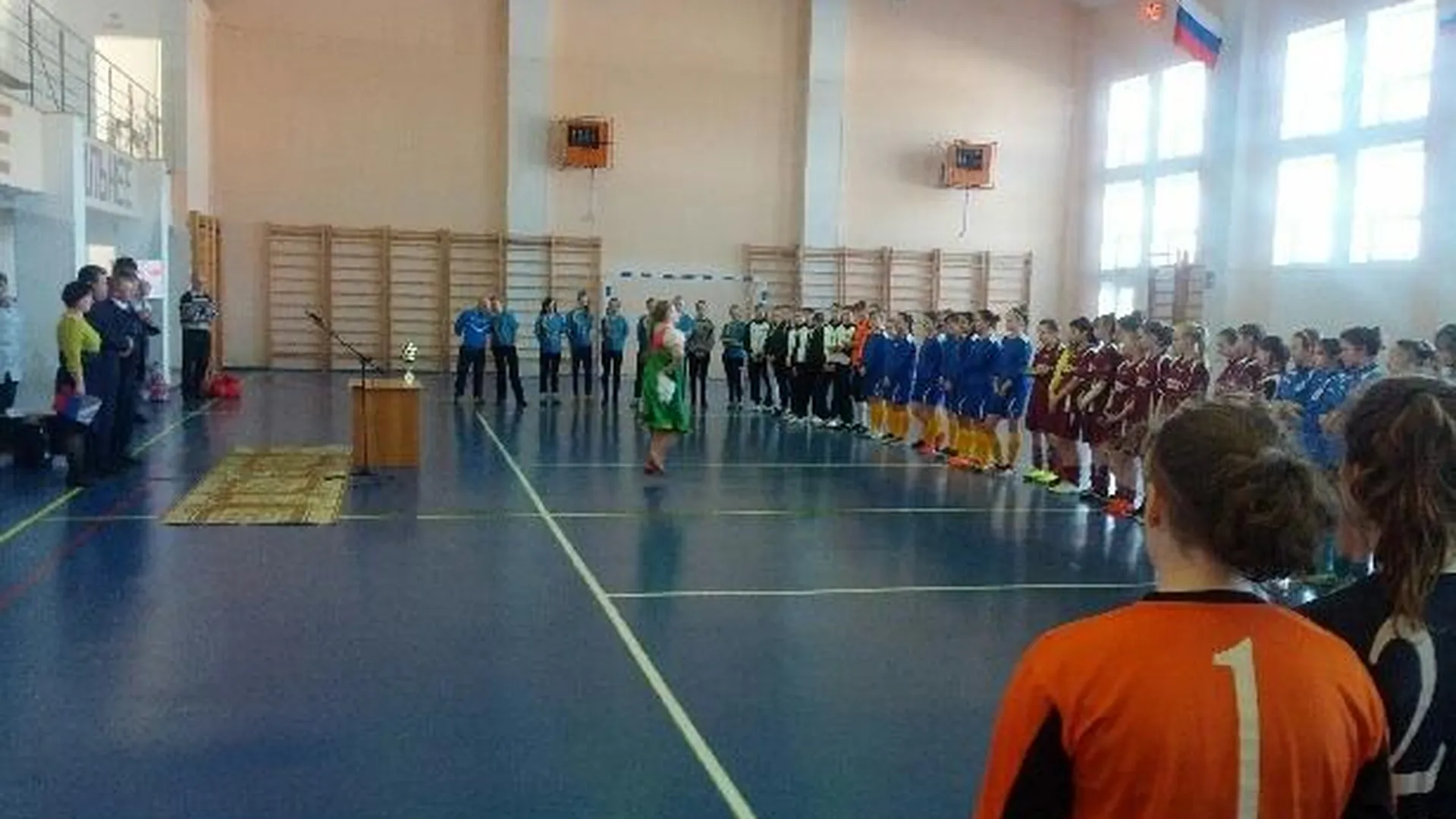 Солнечногорские девушки победили в матче первенства России по мини-футболу