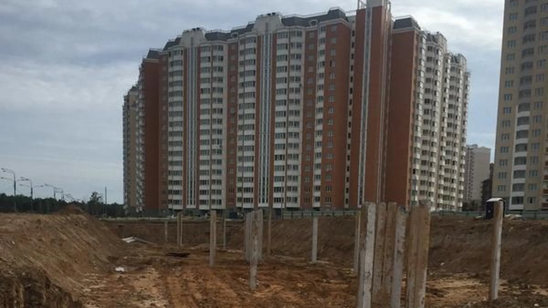 Строительство дома в Ленинском районе вели без разрешения