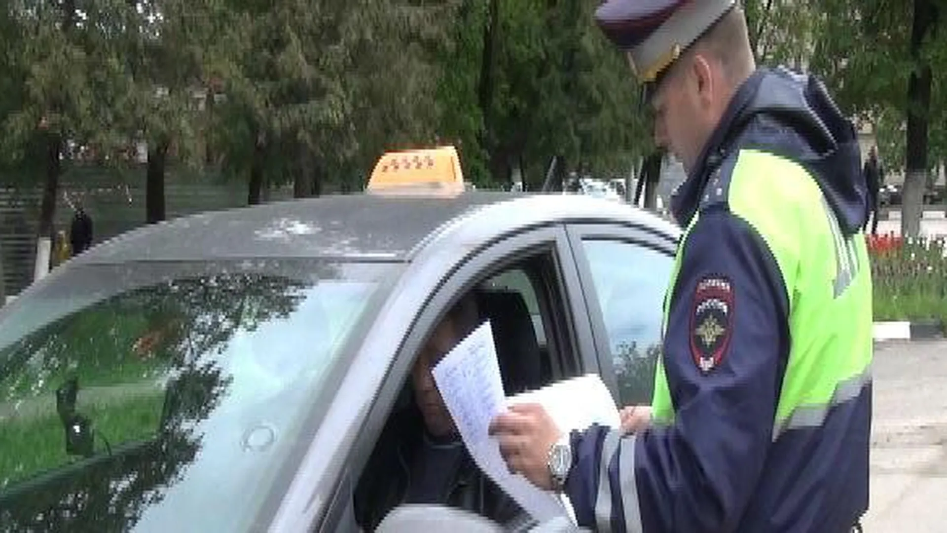 Восемьдесят таксистов проверили на причастность к преступлениям в Наро-Фоминске