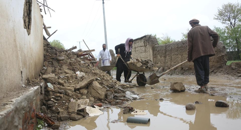Guirdian: по меньшей мере 50 человек погибли при наводнении в Афганистане