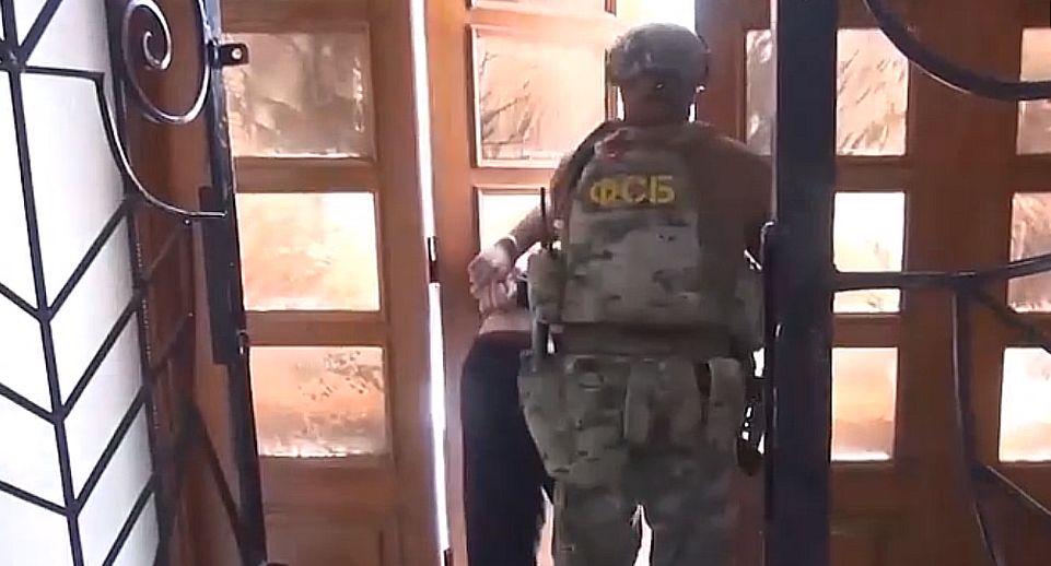 Суд арестовал трех жителей Каспийска по подозрению в подготовке теракта в храме