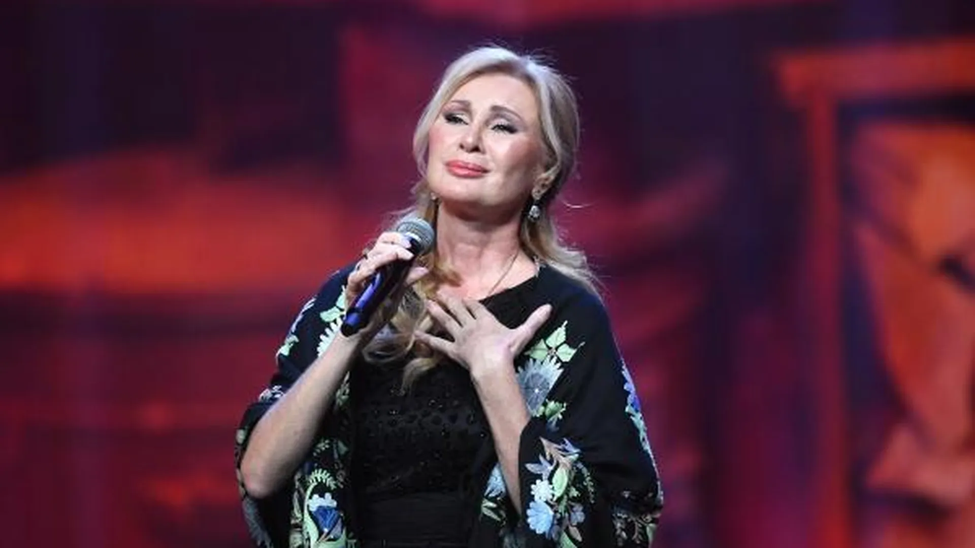 Певица Цыганова предложила отменить статью Конституции РФ о запрете идеологии