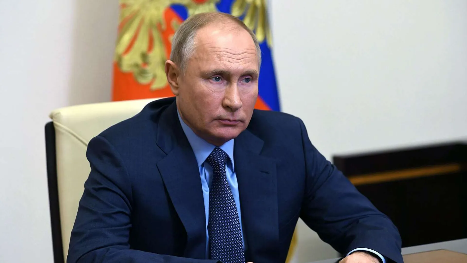 Путин выразил соболезнования в связи с гибелью экипажа Ил-112В в Подмосковье