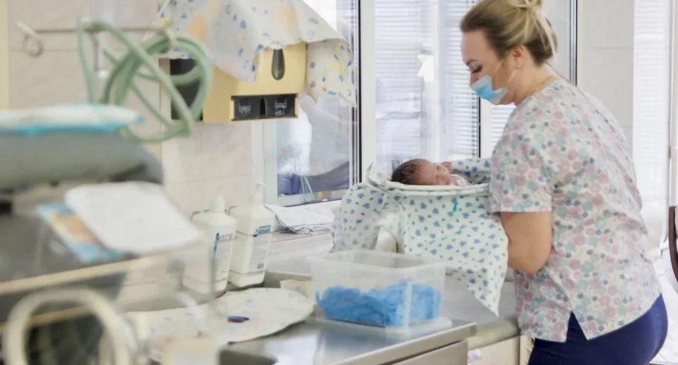 Подмосковные врачи выходили 130 новорожденных детей с начала года