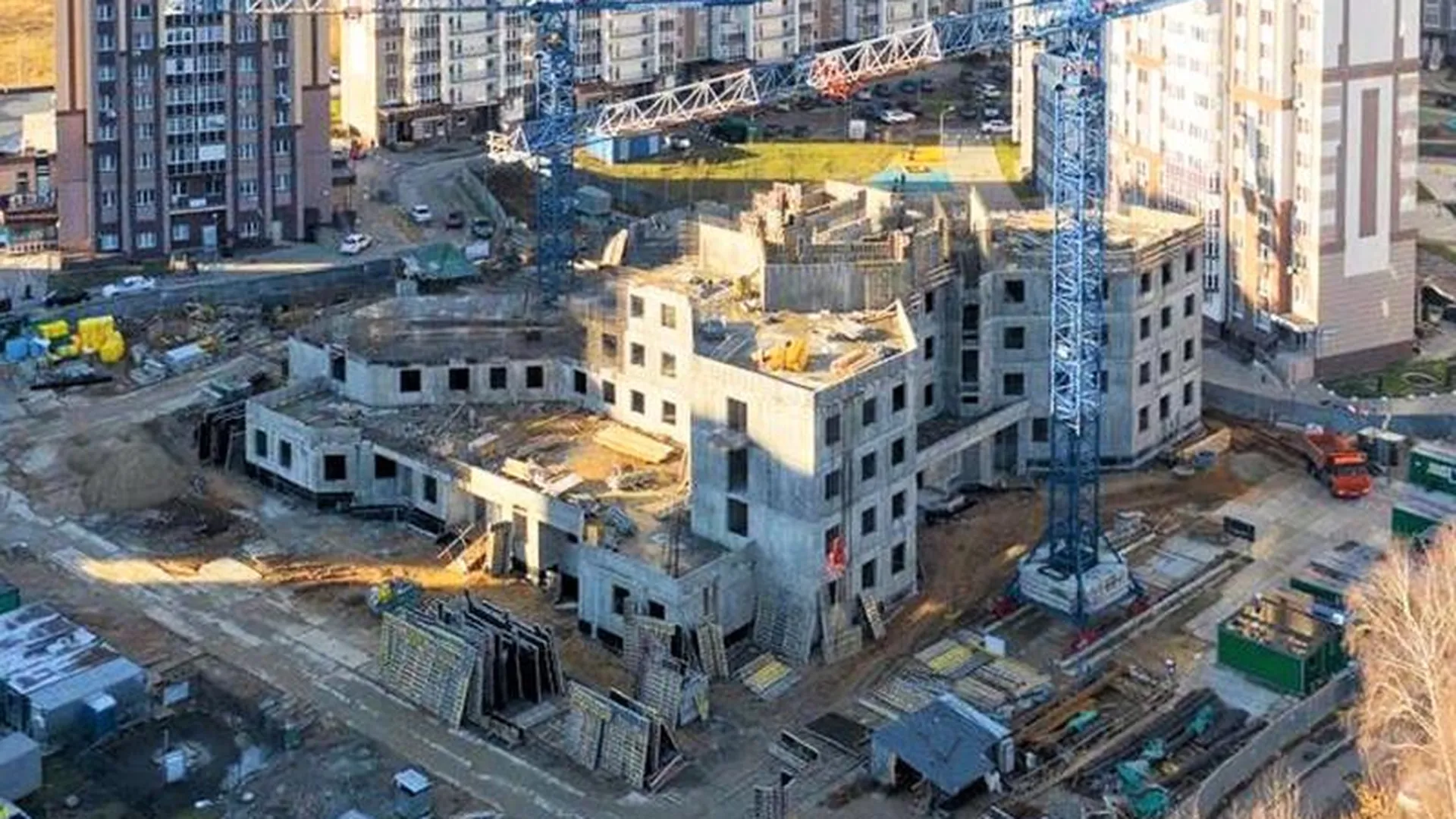 Строительство поликлиники в Домодедове идёт с опережением графика