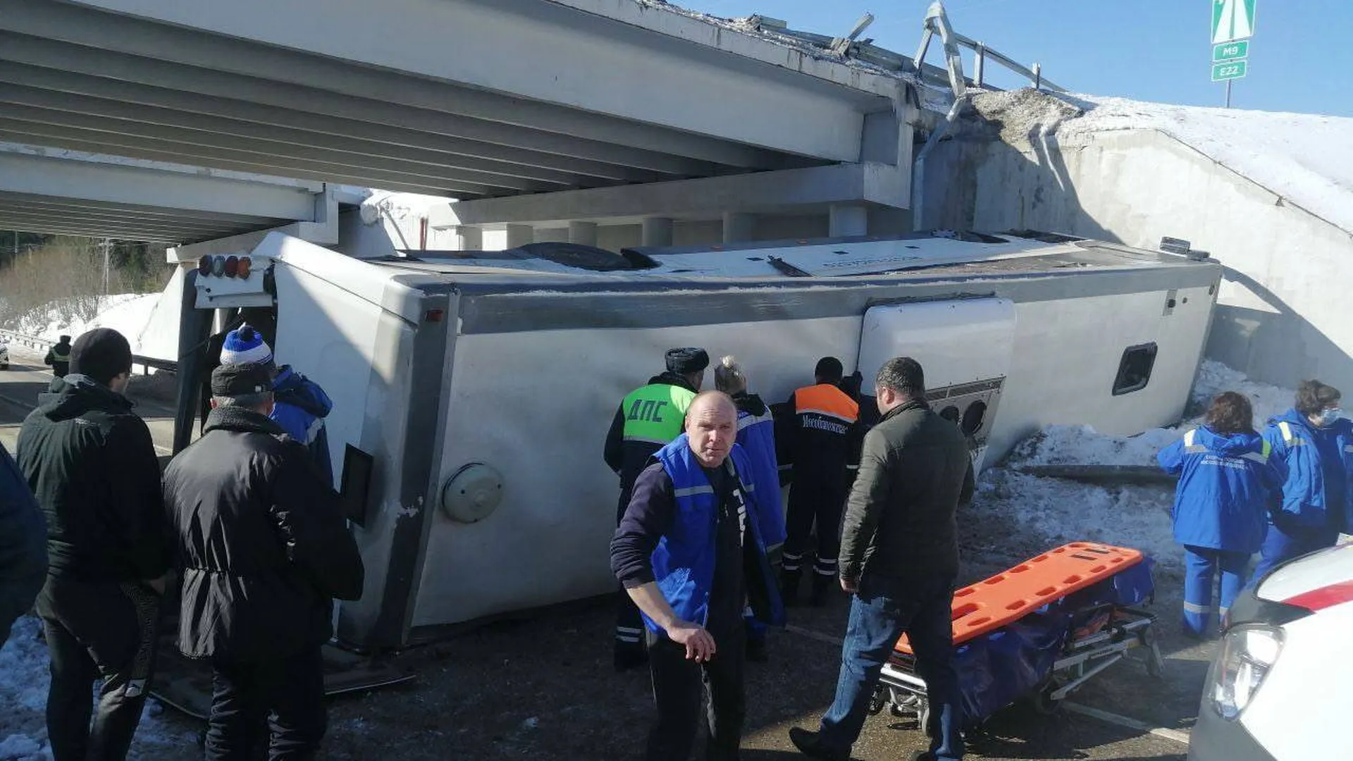 Увеличилось число пострадавших при падении автобуса в Волоколамске