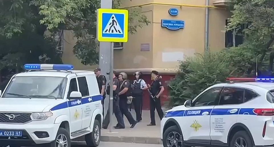 «112»: трое захватчиков ростовского СИЗО пытались взорвать Верховный суд КЧР
