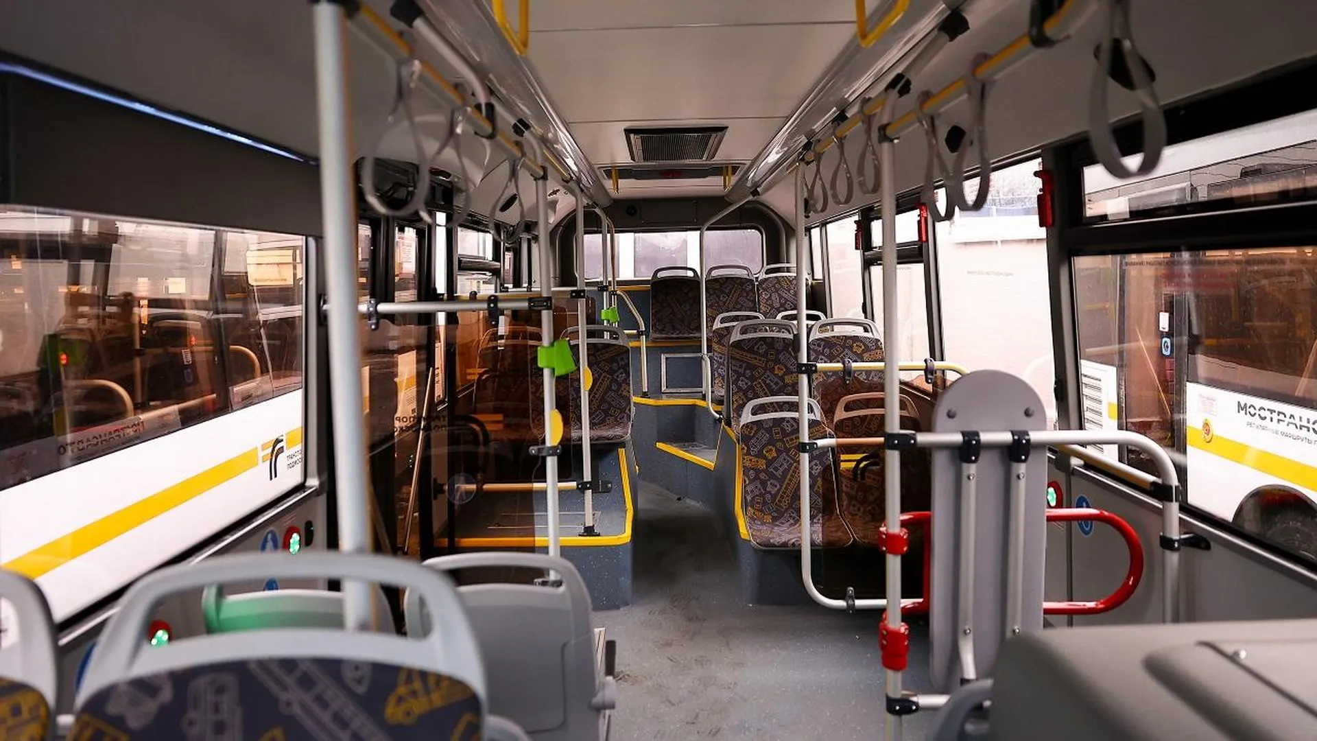 Свыше тысячи новых пассажирских автобусов планируют закупить в Подмосковье в этом году
