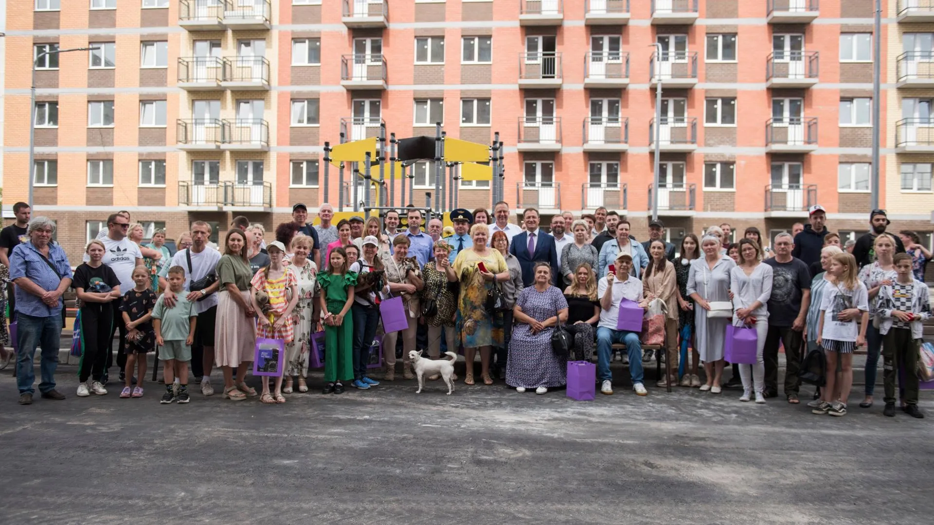 Более 200 жителей аварийных домов переедут в новые квартиры в Ногинске ...