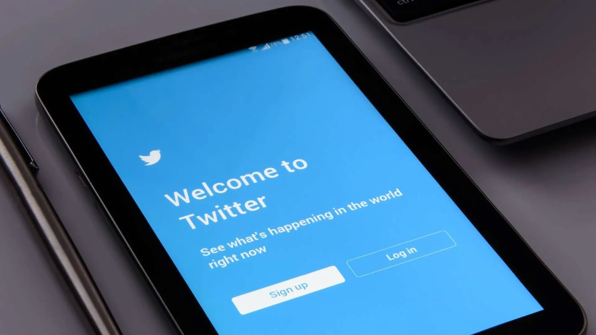 Роскомнадзор сообщил о трех протоколах, проигнорированных Twitter