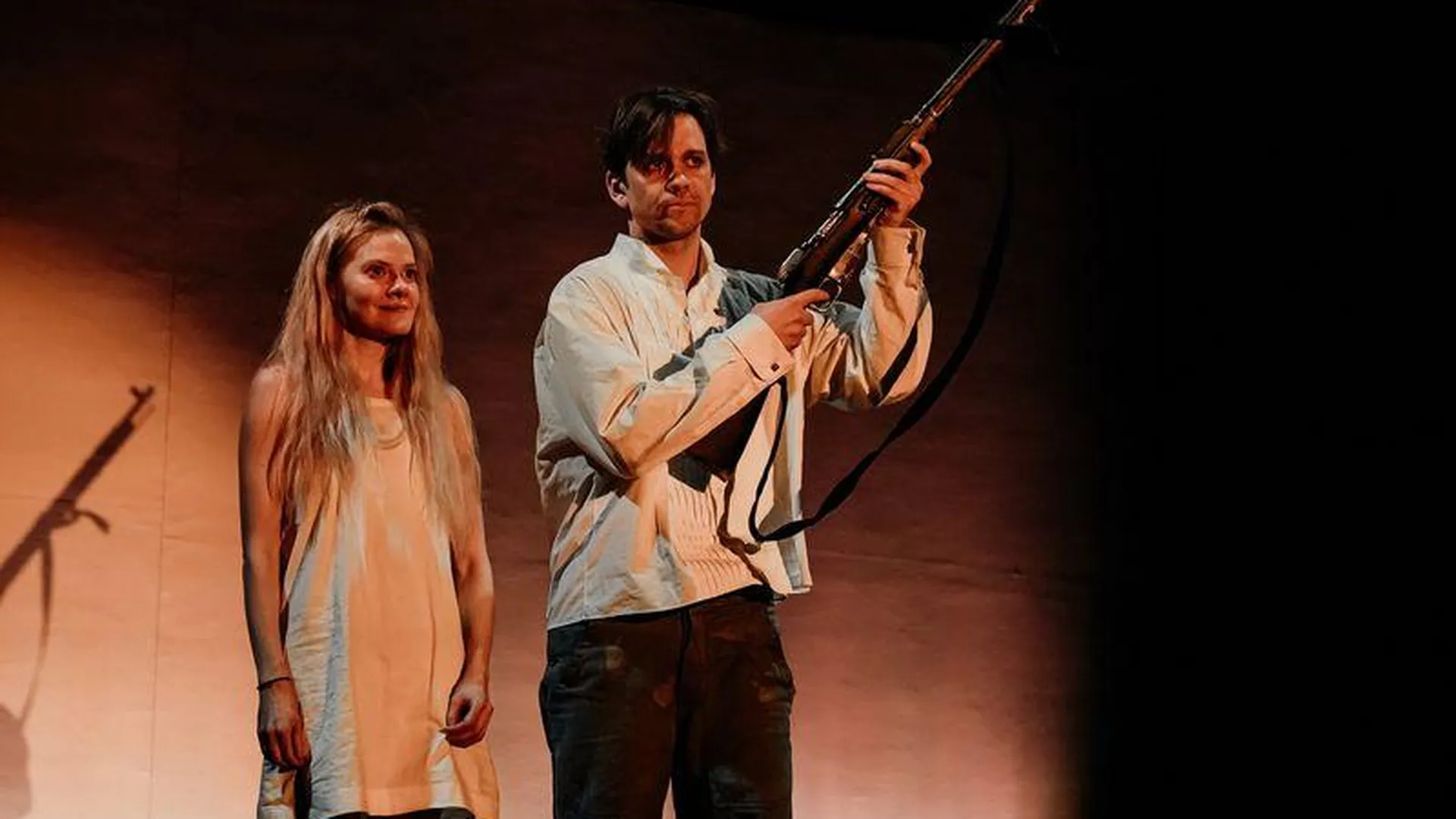 «Сорок один убитый враг»: в Губернском театре прошла премьера спектакля о Гражданской войне