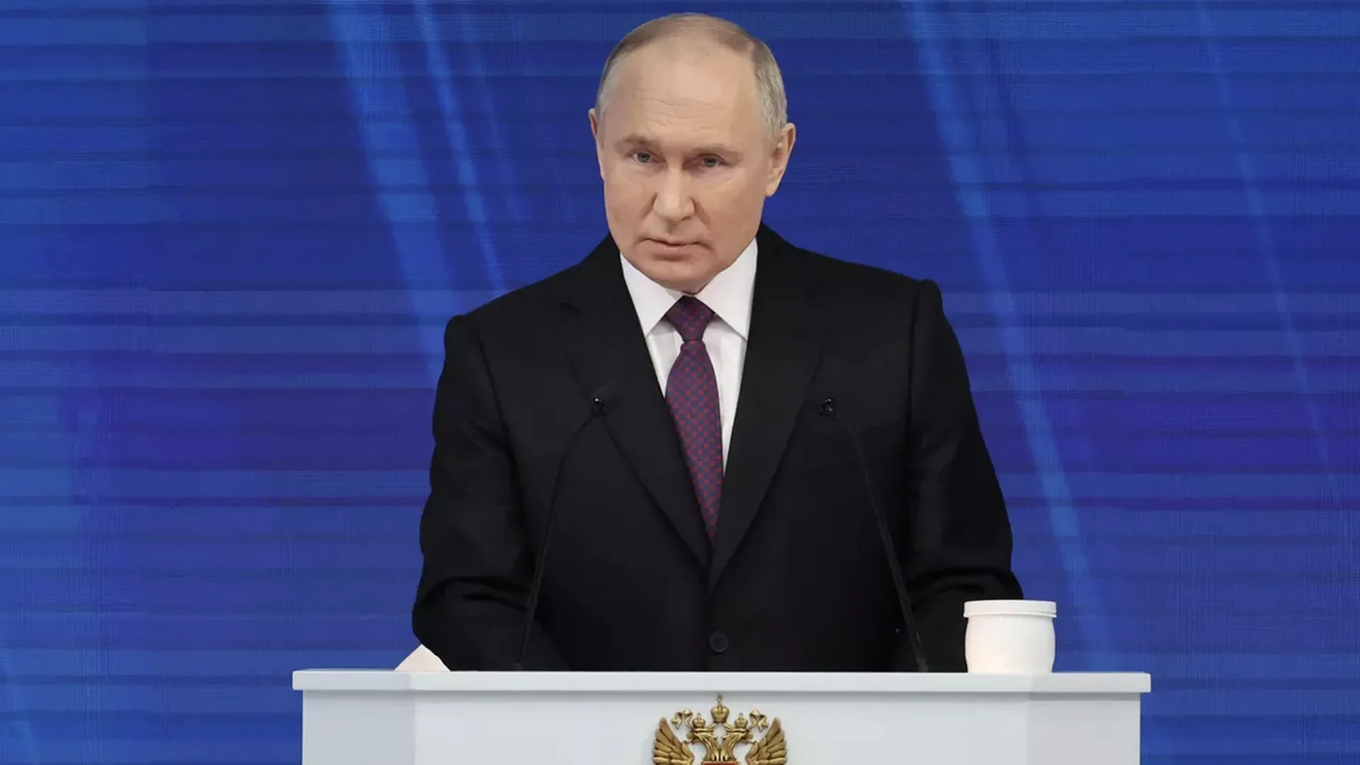 Путин выступил с посланием Федеральному собранию