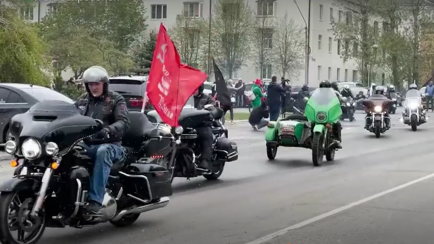 Ночные волки» провели мотопробег к 9 Мая в Воскресенске | 360°