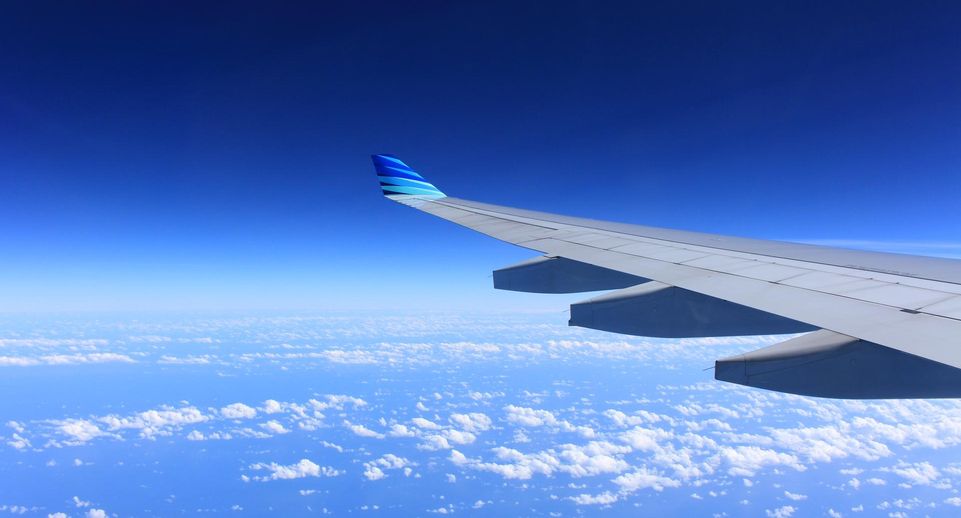 Самолет авиакомпании Centrum Air поменял курс из-за пыльной бури