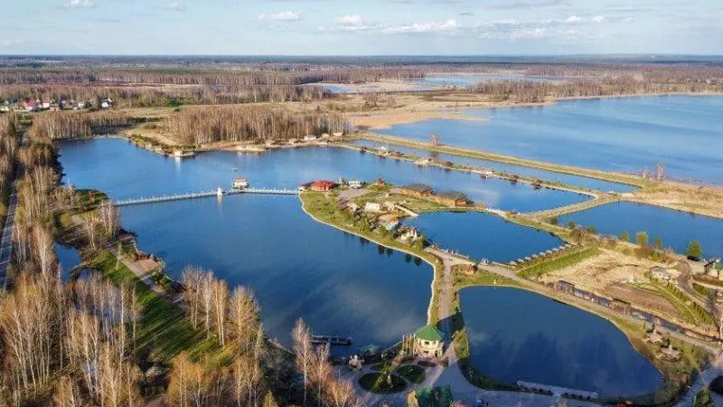 Более ста десяти млн рублей вложат в строительство гостевых домов и точек питания в парке «Ихтиолог»