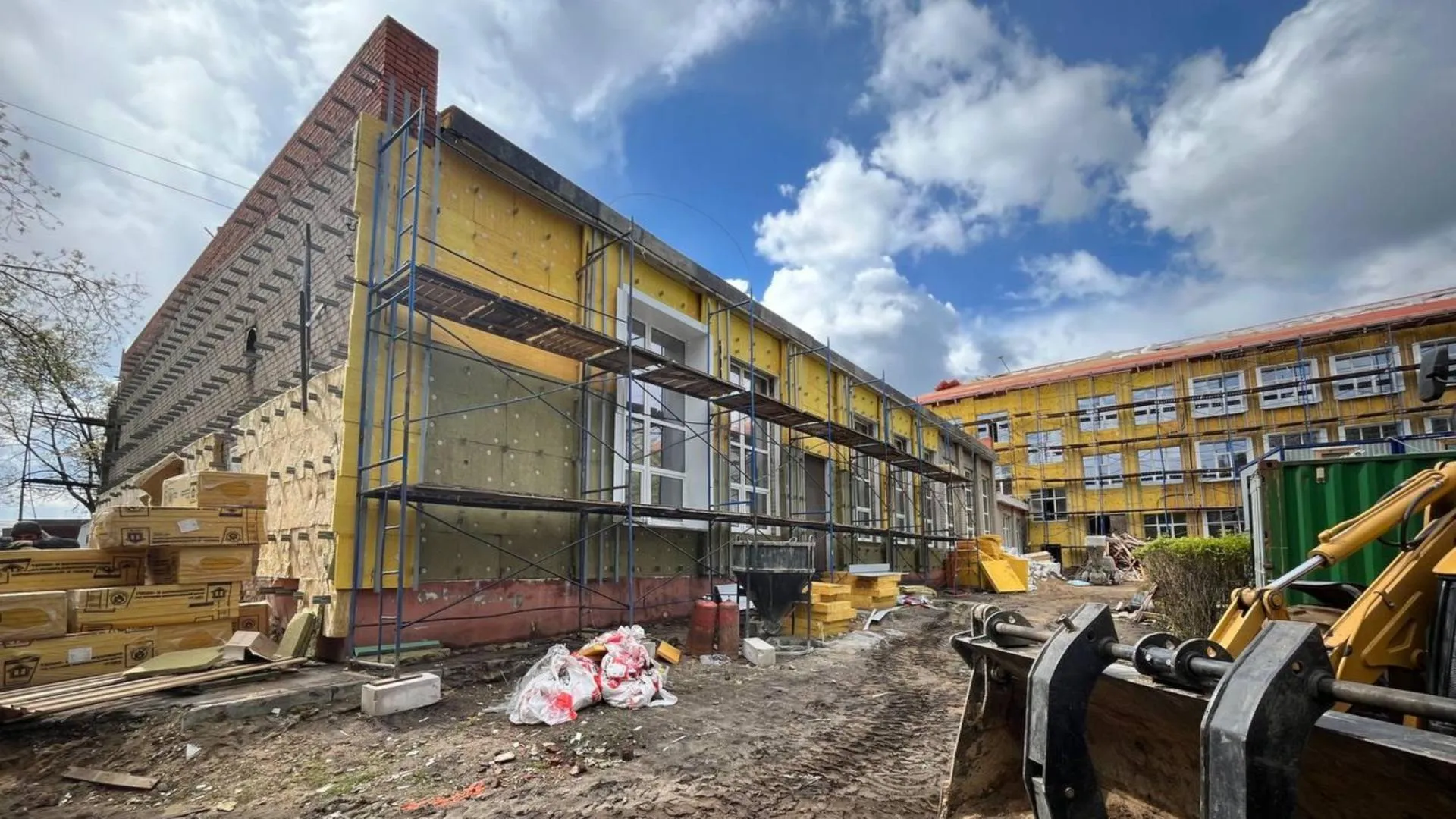 Почти половина работ капитального ремонта образовательного центра завершена в Ногинске