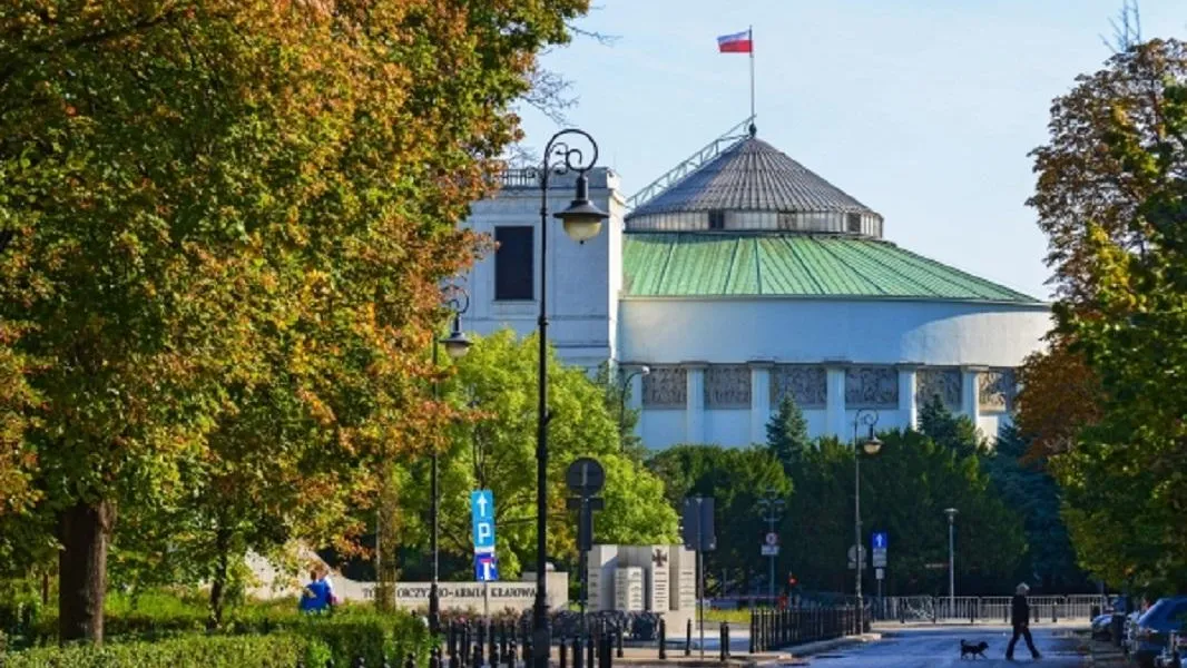 Спикера верхней палаты польского сената подозревают в коррупции