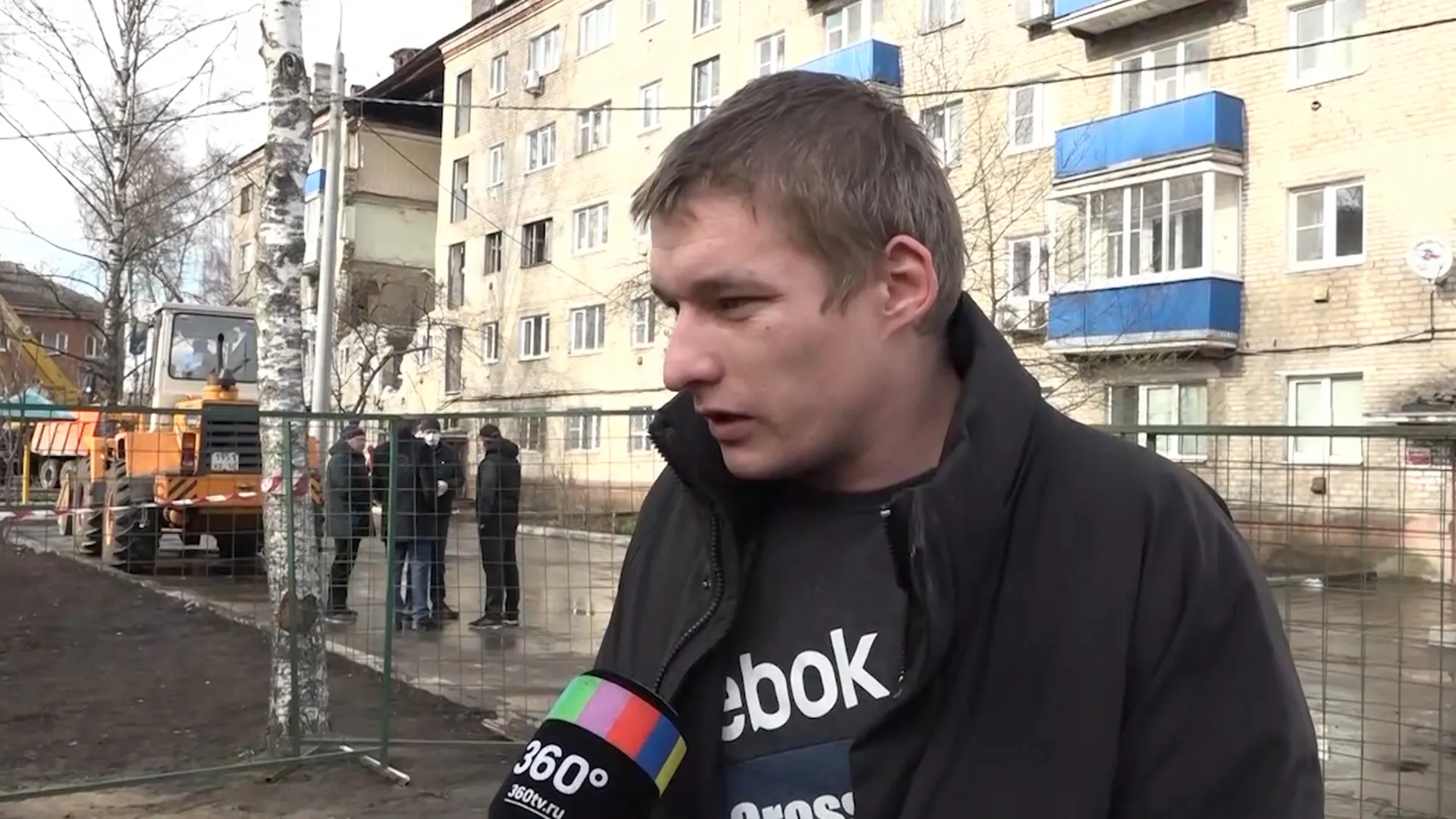 «Он был в шоке, двигаться не мог»: житель Орехово-Зуева рассказал, как спас подростка после взрыва в жилом доме
