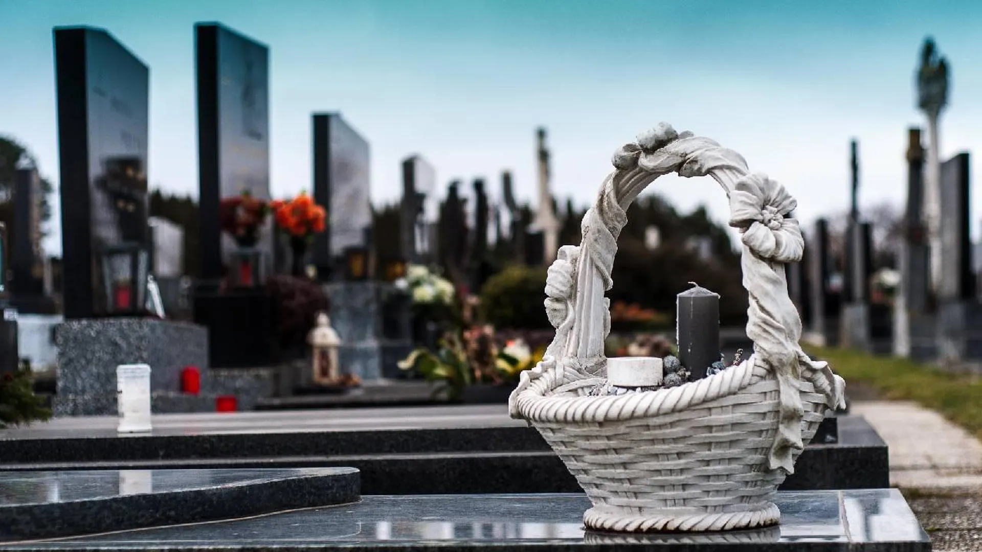 В Италии нашли могилу патриота Галли, воевавшего на Украине с шевроном «Правого сектора»