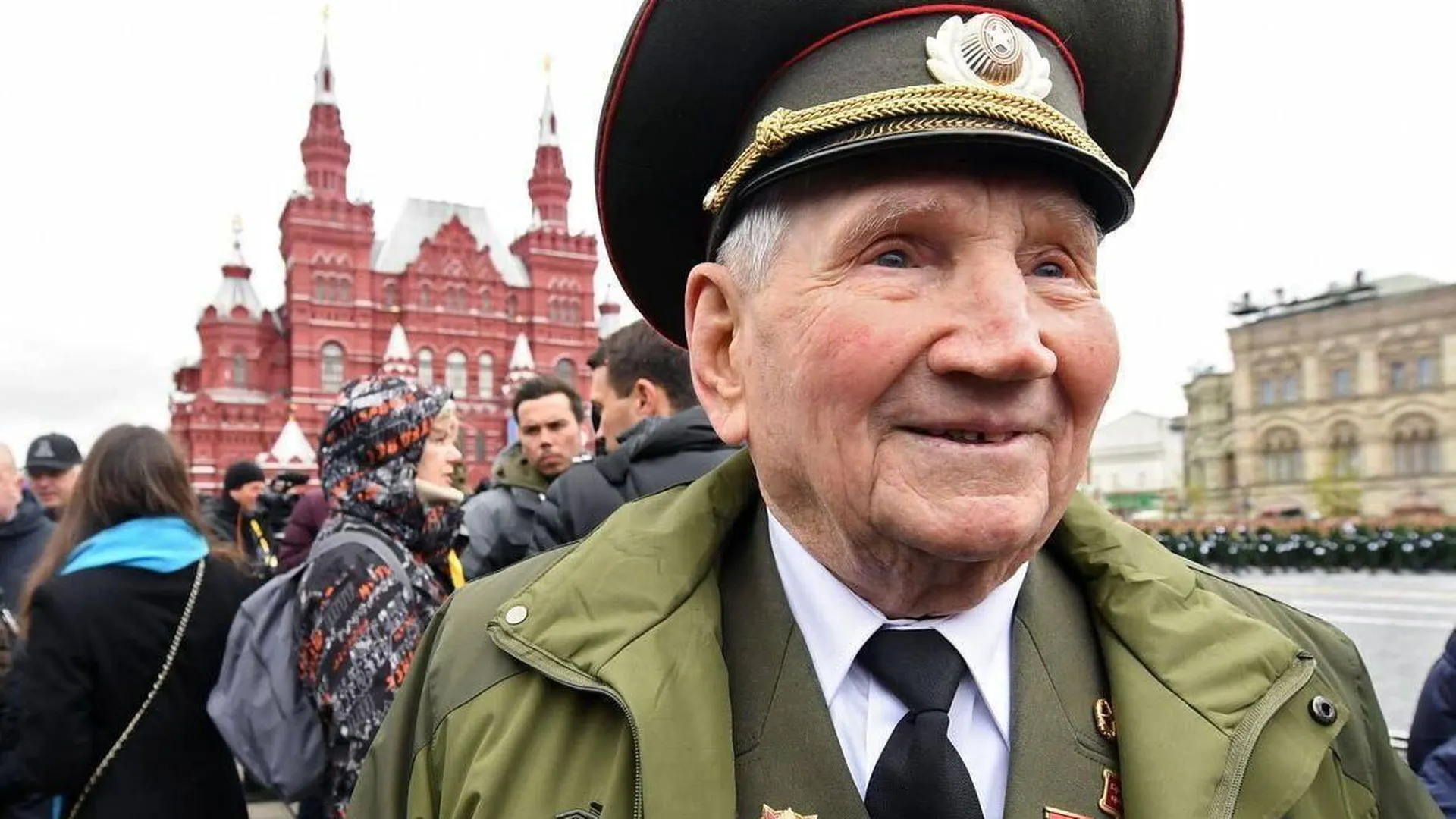 Ветеран из Фрязино примет участие в параде на Красной площади