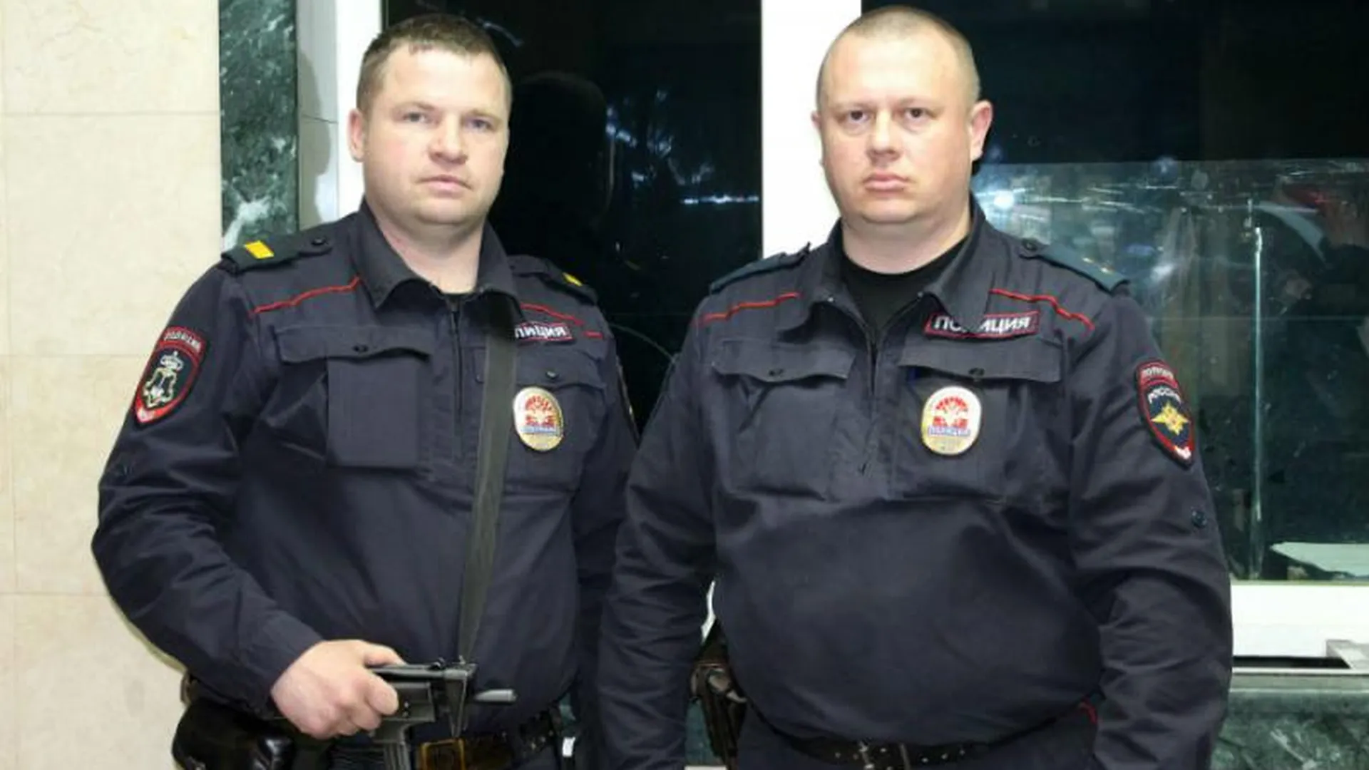 В Домодедове полицейские спасли от смерти ребенка