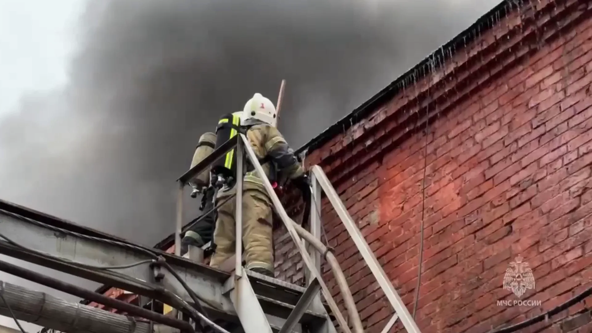Пожар в Екатеринбурге ликвидировали