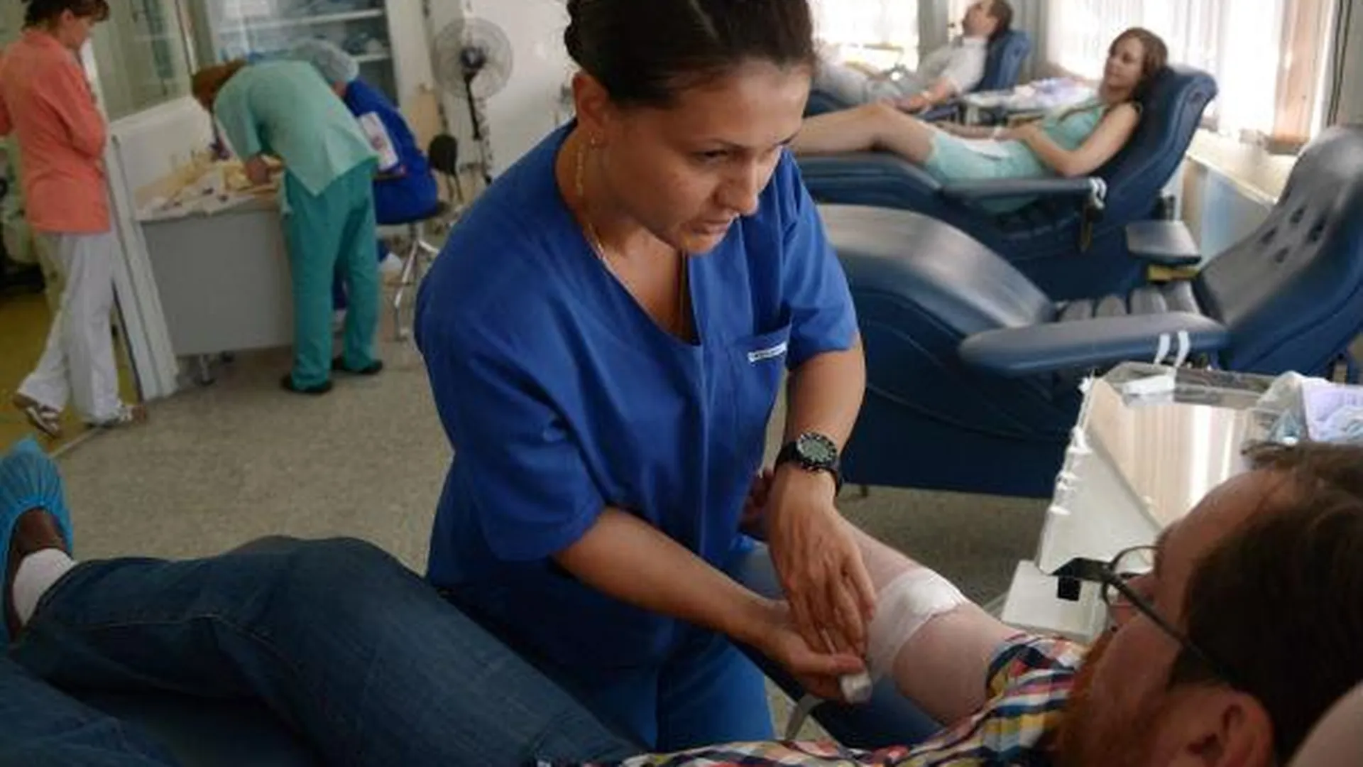 На День донора кровь в Лобне сдали свыше 60 человек