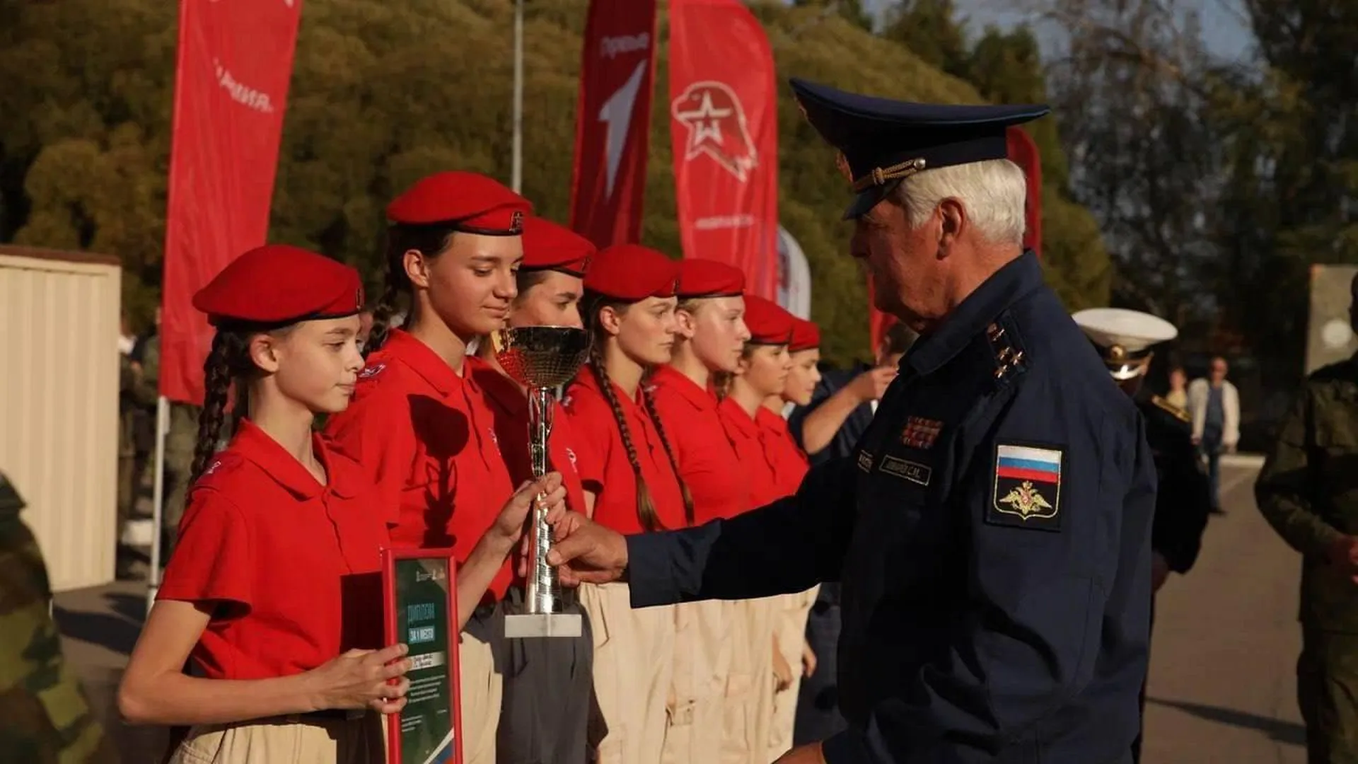 В Подмосковье прошла военно-патриотическая игра с участием 120 команд