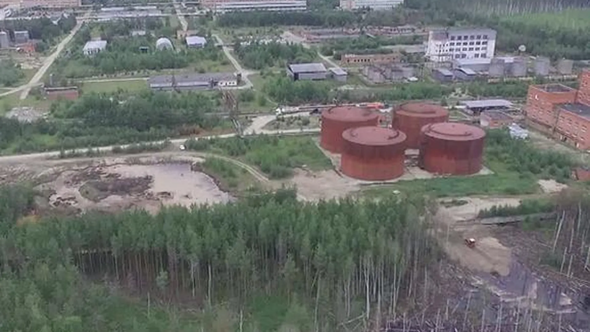 Зловонное болото с заводскими отходами в Электрогорске рекультивируют до 1 сентября
