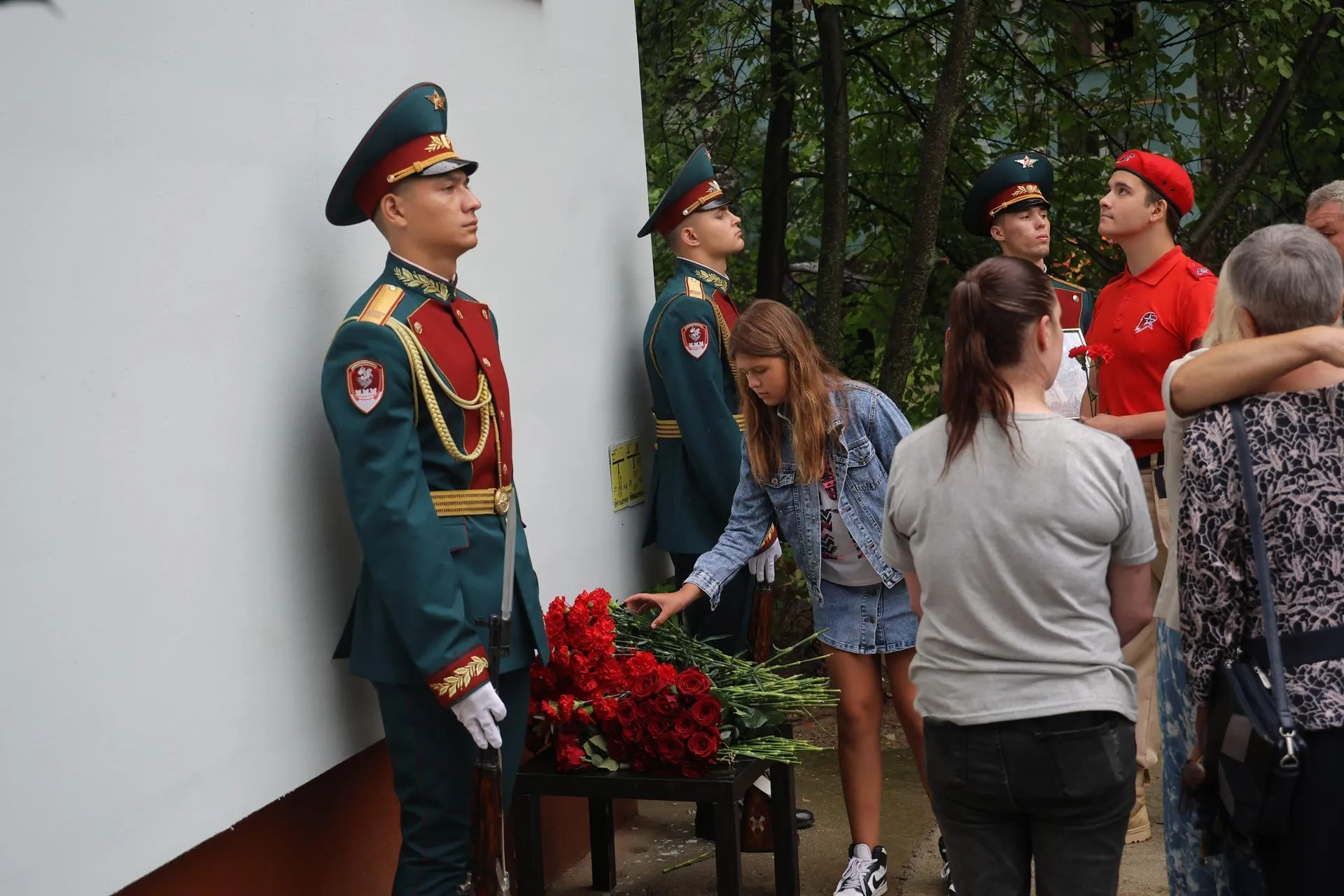 Речь главы на открытие мемориальной доски. Речь главы на открытие мемориальной доски. Открытие мемориальной доски в школе. Речь на открытие мемориальной доски. Афиша открытие мемориальной доски.