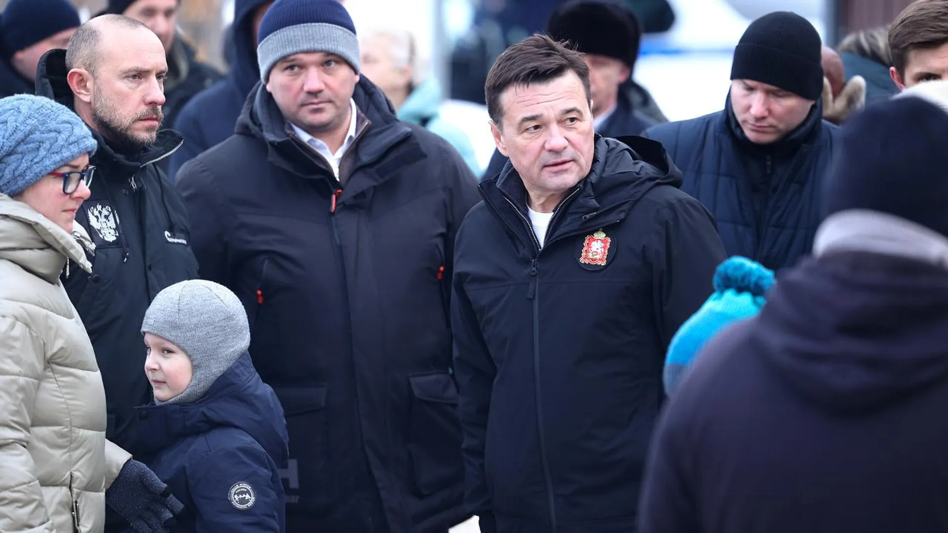 Губернатор Подмосковья пообщался с жителями Солнечногорска, в чьих домах были проблемы с отоплением
