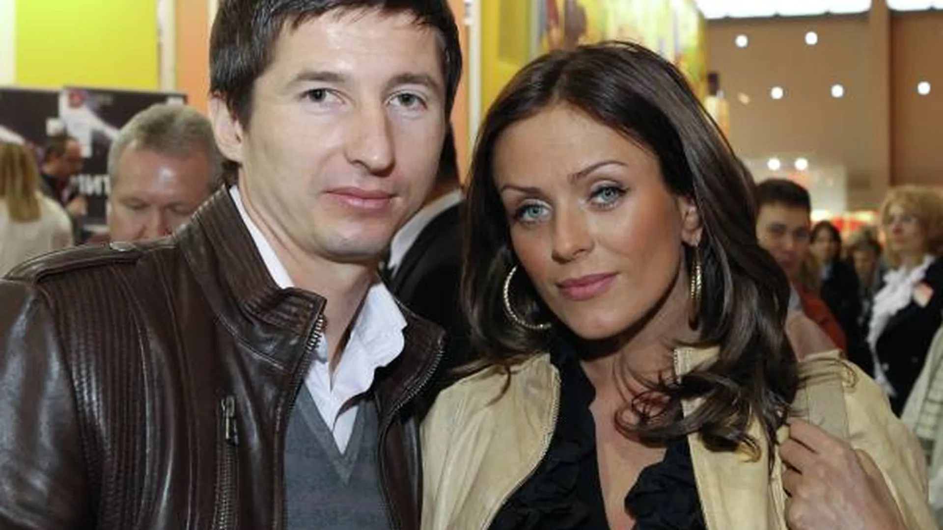 Футболист Алдонин назвал причину развода с Юлией Началовой