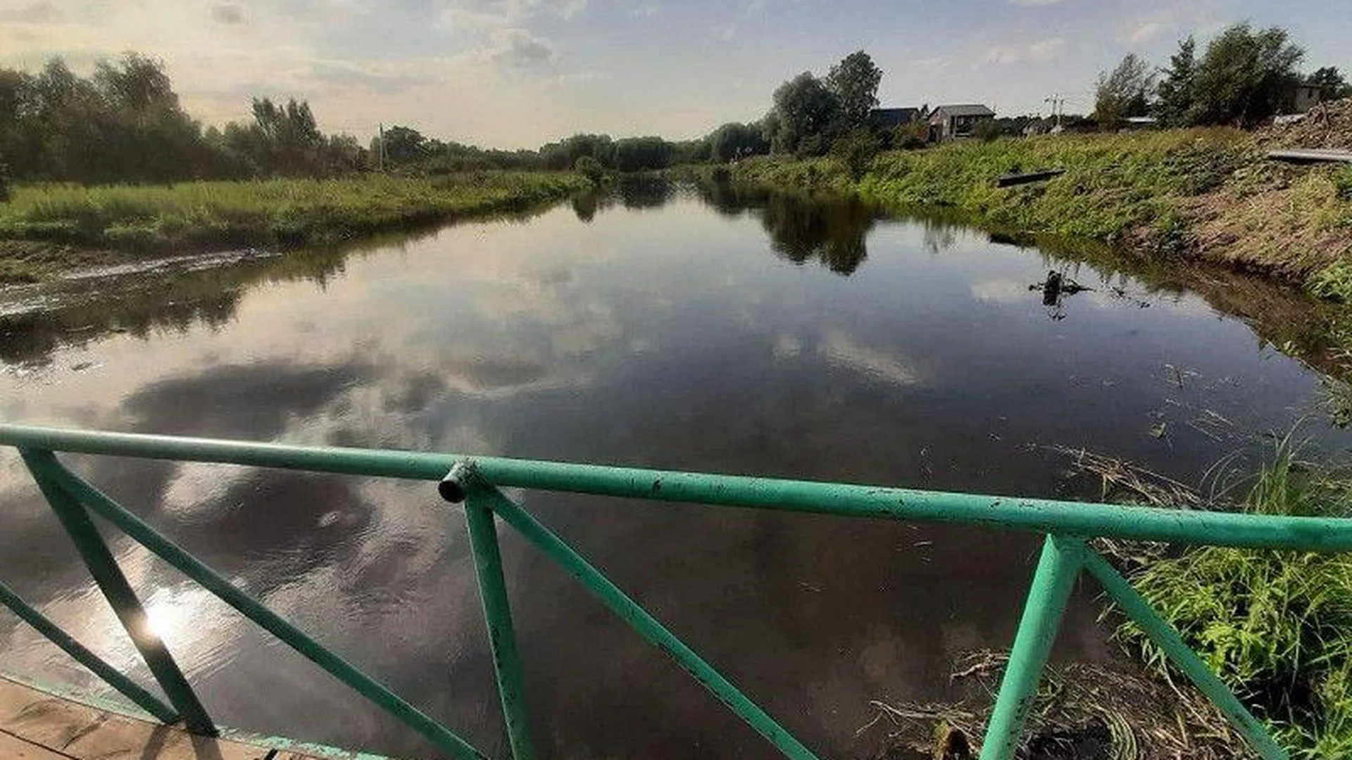 В трех округах Подмосковья расчистили 25-километровый участок реки Клязьмы