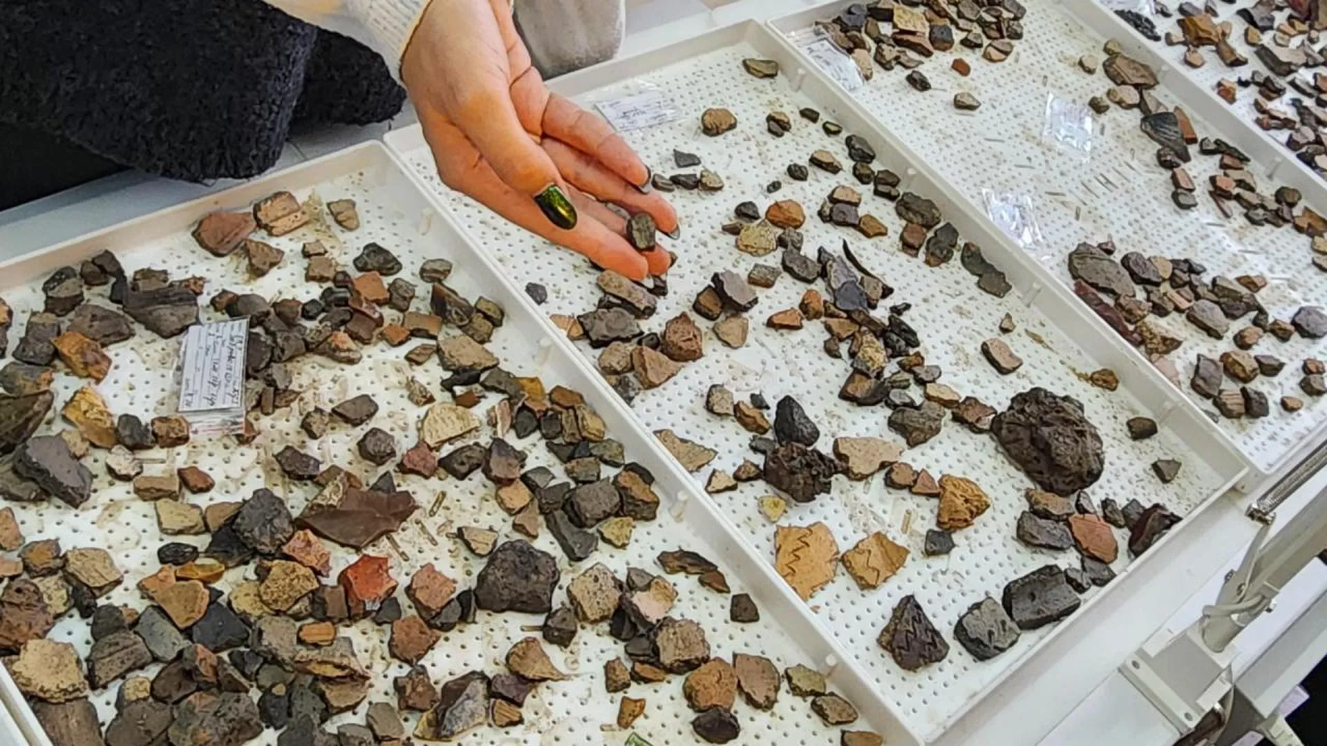 Древние артефакты обнаружили археологи в Серпухове