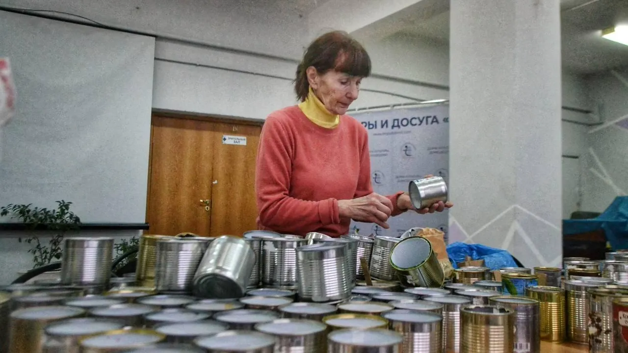 Более 80 тысяч вещей отправили в зону СВО неравнодушных жителей Домодедово за два года